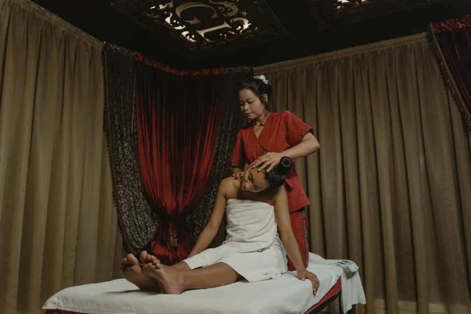 Khăn và dụng cụ sạch